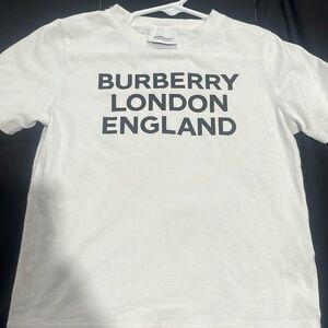 Unisex Burberry T-Shirt